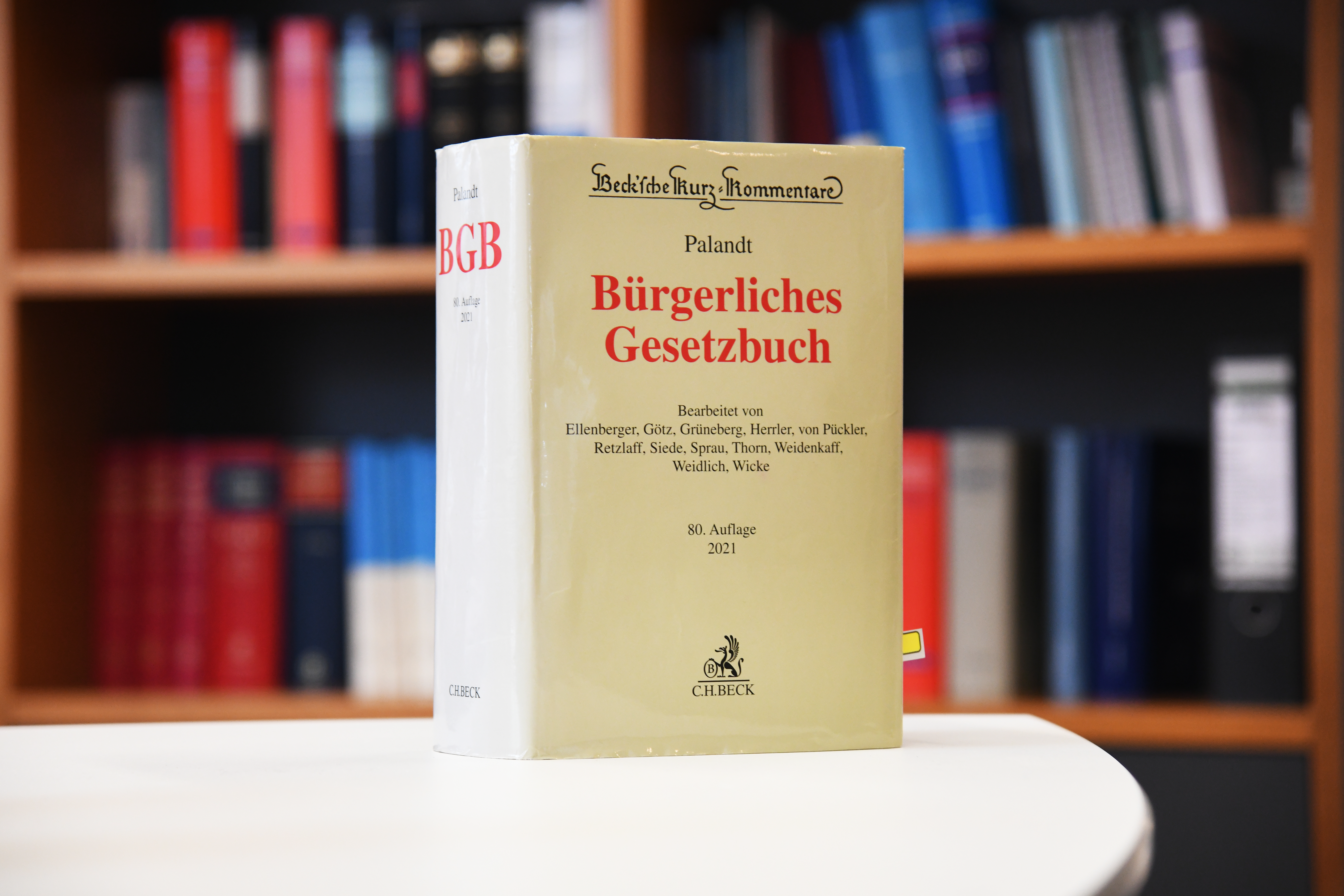 BGB-Kommentar in der Notarkanzlei Pöllmann in München